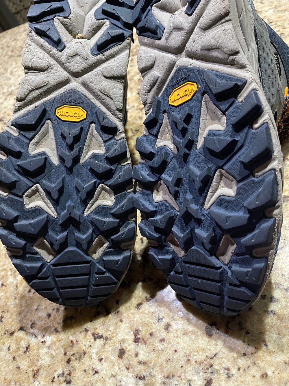 Hoka Anacapa Mid GTX - Picture 10 of 11